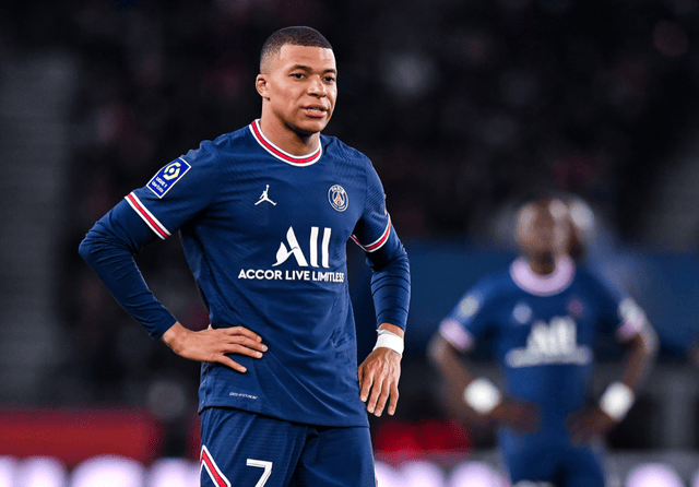 缺谁谁尴尬！没姆巴佩，巴黎次次晋级欧冠淘汰赛；皇马淘汰本菲卡